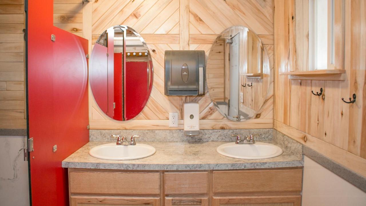 Апартаменты Outdoor Glamping Large 5Th Wheel Setup Ok4A Моаб Экстерьер фото